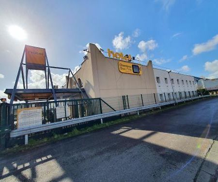 Fyl Hotel Saint Pol Dunkirk Bagian luar foto