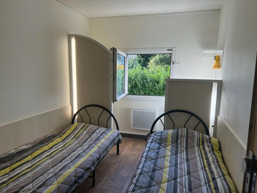Fyl Hotel Saint Pol Dunkirk Bagian luar foto
